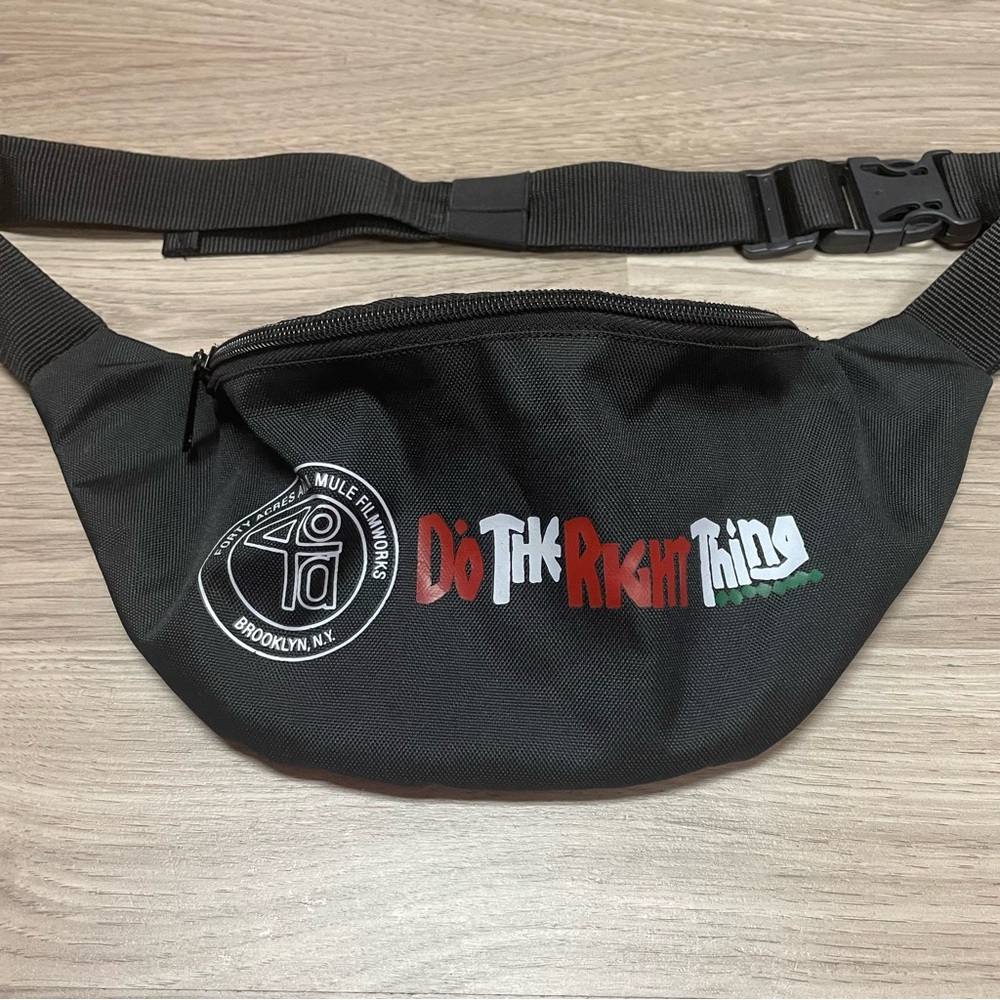 🖤 Defend Brooklyn RARE “Do The Right Thing” Fanny Pack🖤